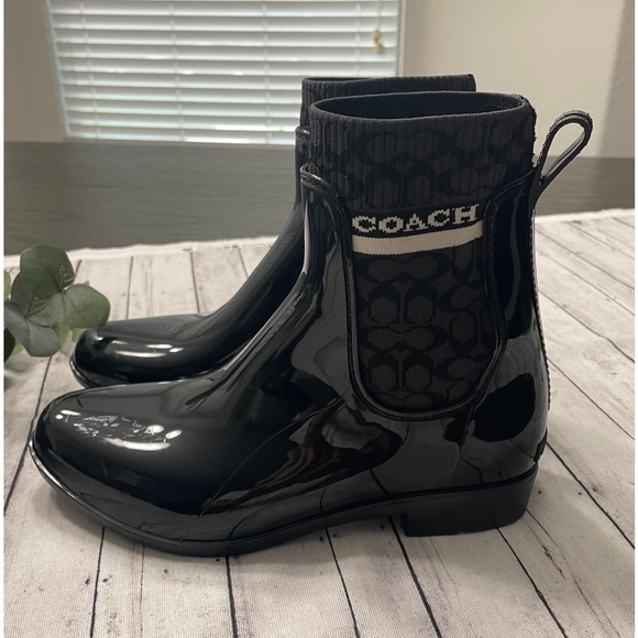 - New COACH Rain Bootie - Picture 1 of 10